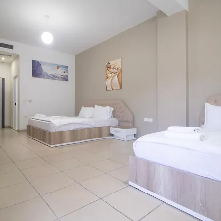 Princ Otel Golem (Tirana)