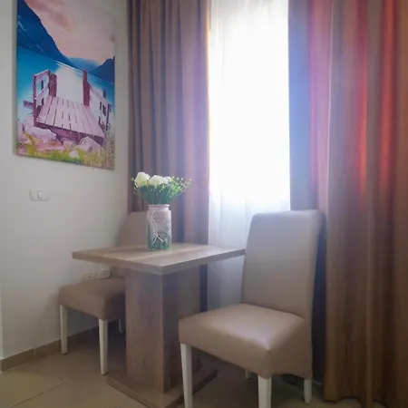 Otel Princ 3*