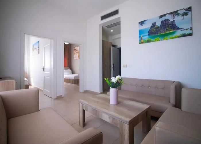 Princ Golem (Tirana)