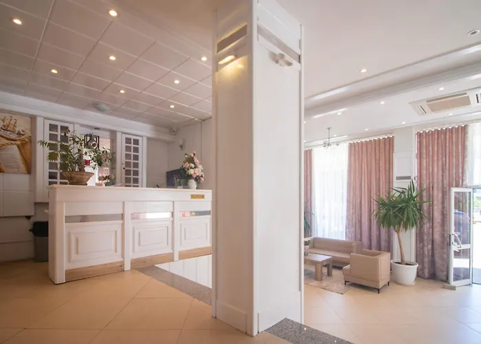 Princ 3* Golem (Tirana)